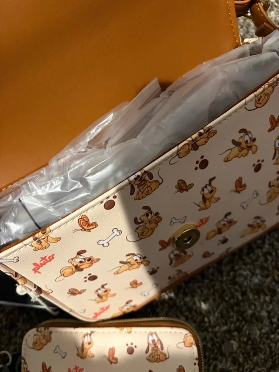 Disney Baby Pluto Loungefly Mini Crossbody & Wallet - Picture 6 of 8